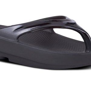 Oofos WOMEN'S OOLALA SANDAL - BLACK Sz 10